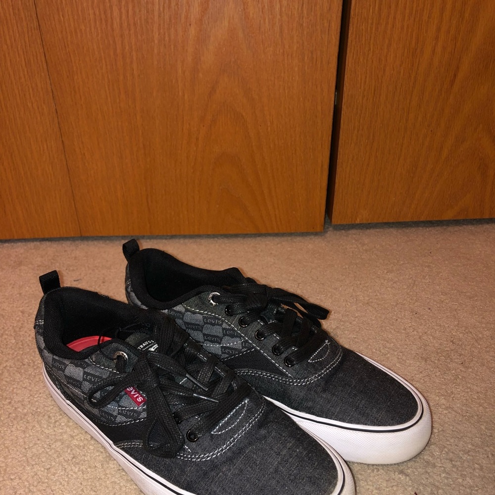 Levi sneakers